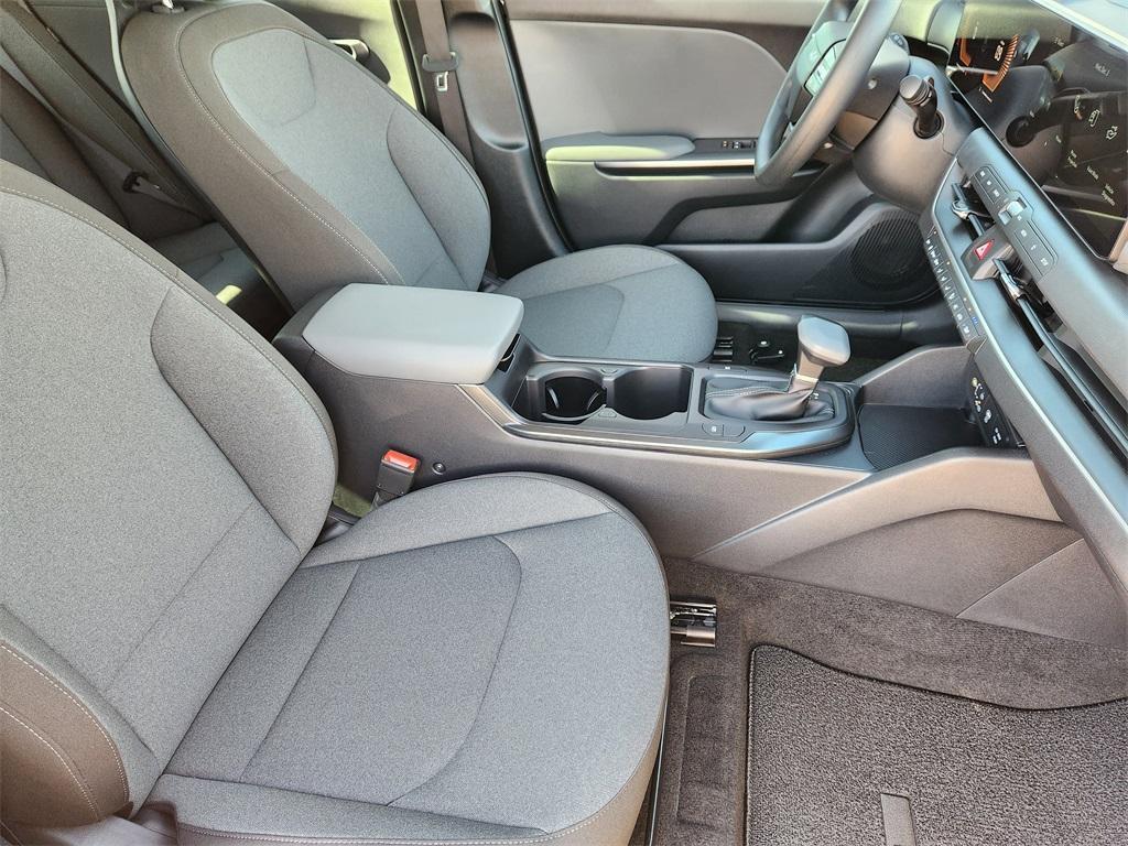 new 2025 Kia K4 car, priced at $22,976