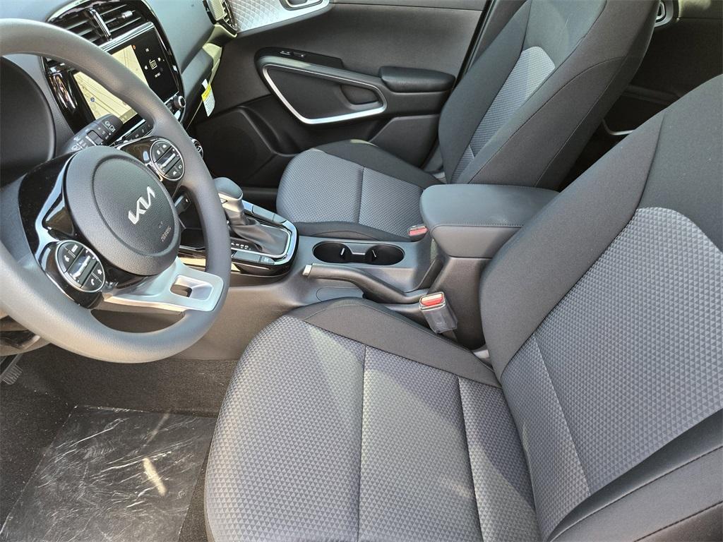 new 2025 Kia Soul car, priced at $21,714