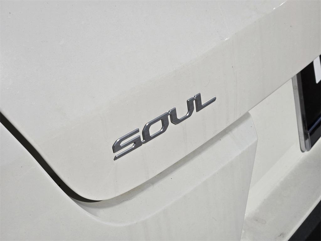 new 2025 Kia Soul car, priced at $21,714