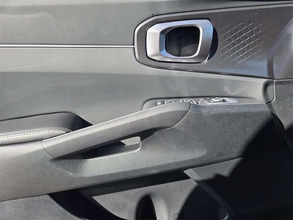 new 2026 Kia Sorento car, priced at $33,899