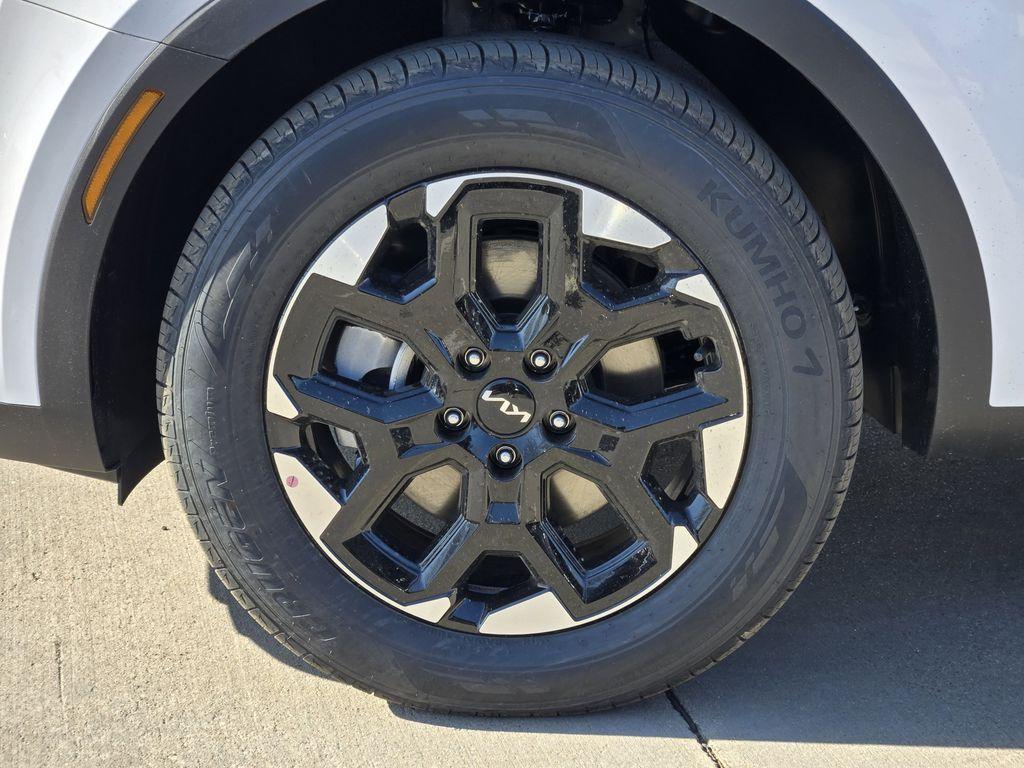 new 2026 Kia Sorento car, priced at $32,545
