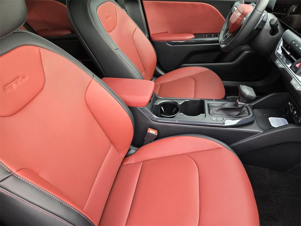 new 2025 Kia K4 car, priced at $27,621