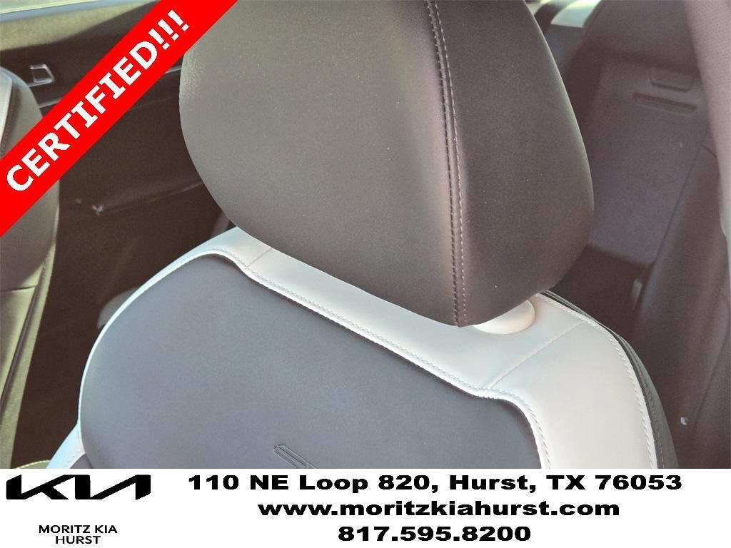 used 2025 Kia K5 car, priced at $28,000