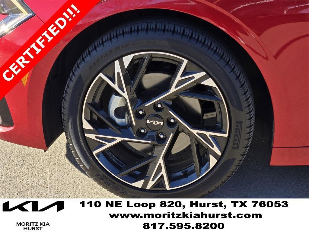 used 2025 Kia K5 car, priced at $28,000