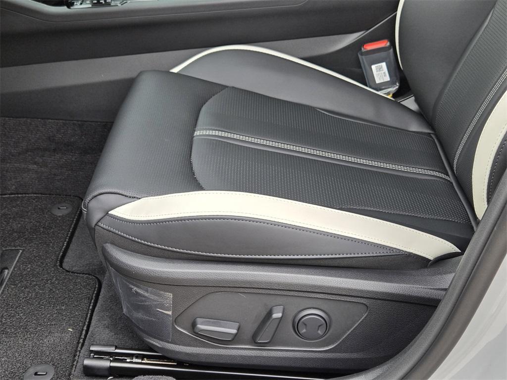 new 2026 Kia K5 car, priced at $29,194