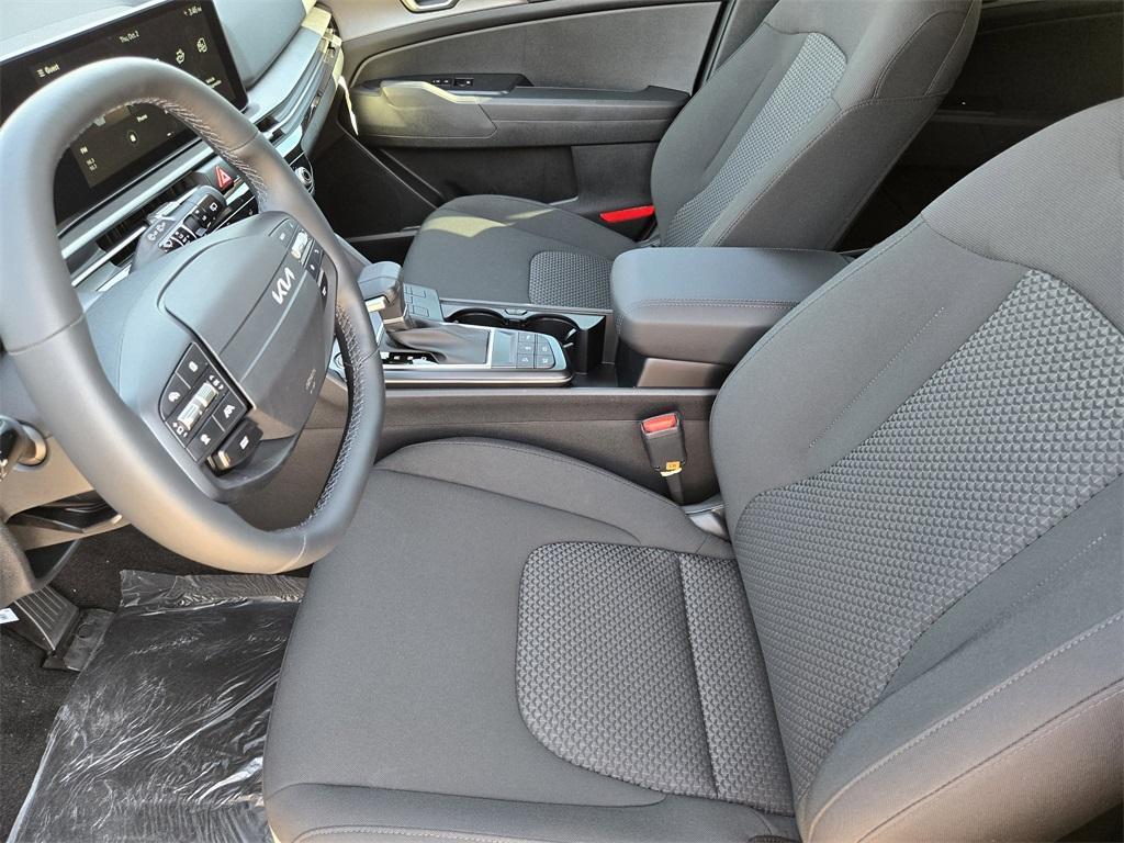 new 2026 Kia Sportage car, priced at $30,898