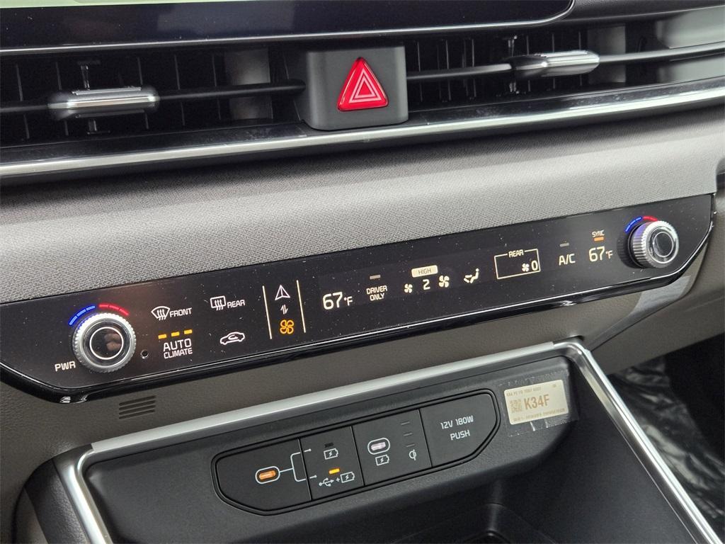 new 2026 Kia Carnival Hybrid car, priced at $43,738