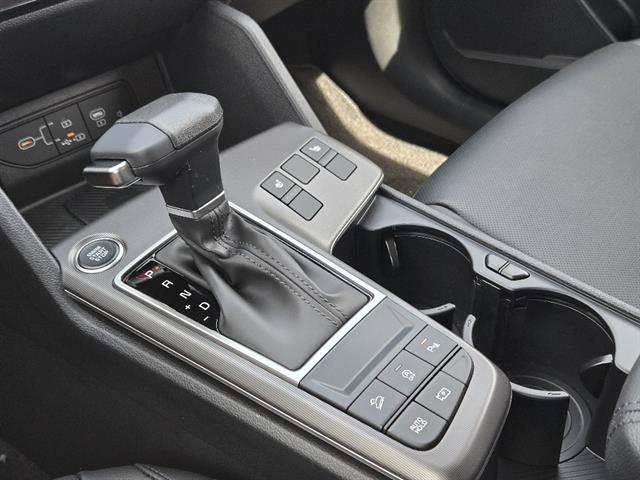 new 2026 Kia Sportage car, priced at $31,574