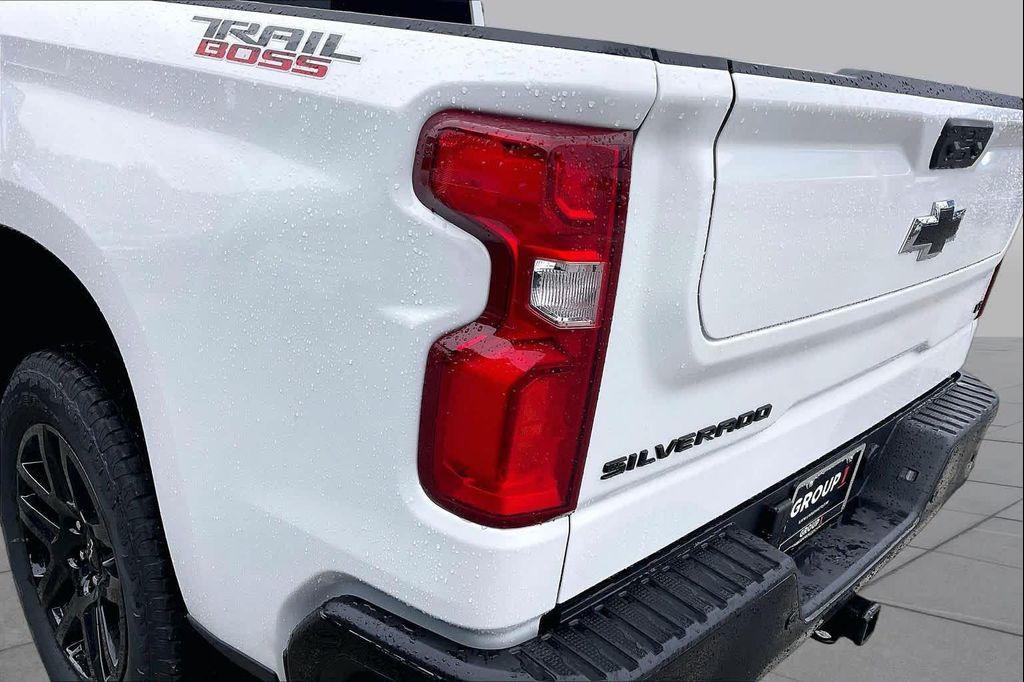new 2026 Chevrolet Silverado 1500 car, priced at $71,044