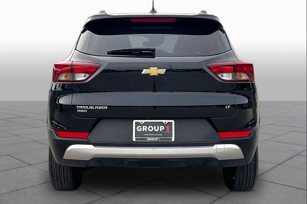 used 2025 Chevrolet TrailBlazer car, priced at $21,719