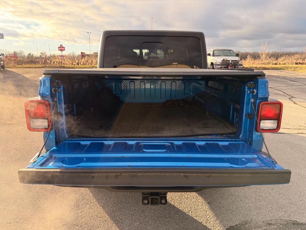 used 2024 Jeep Gladiator car, priced at $35,520