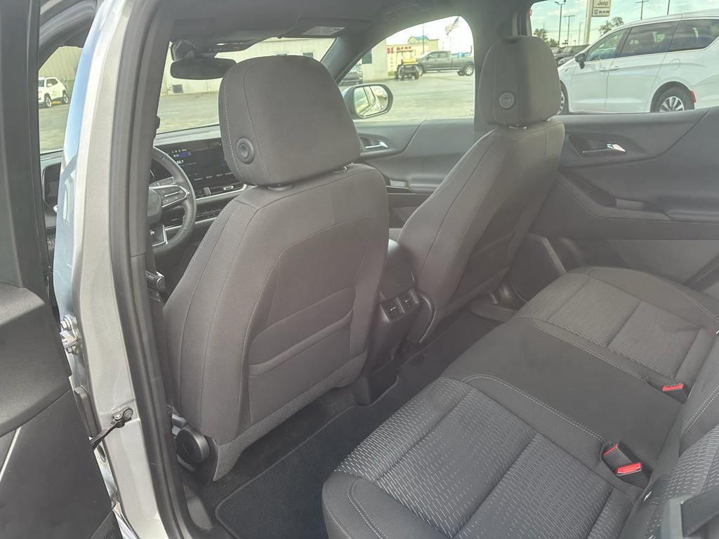 used 2025 Chevrolet Equinox car, priced at $28,759