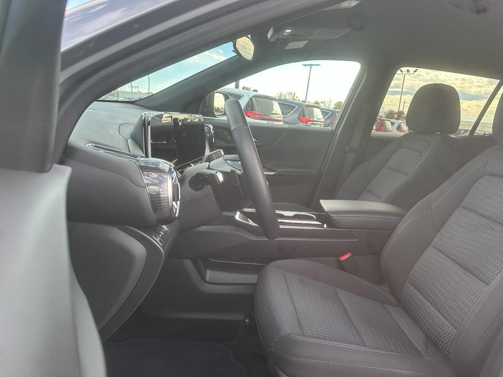 used 2025 Chevrolet Equinox car, priced at $28,759