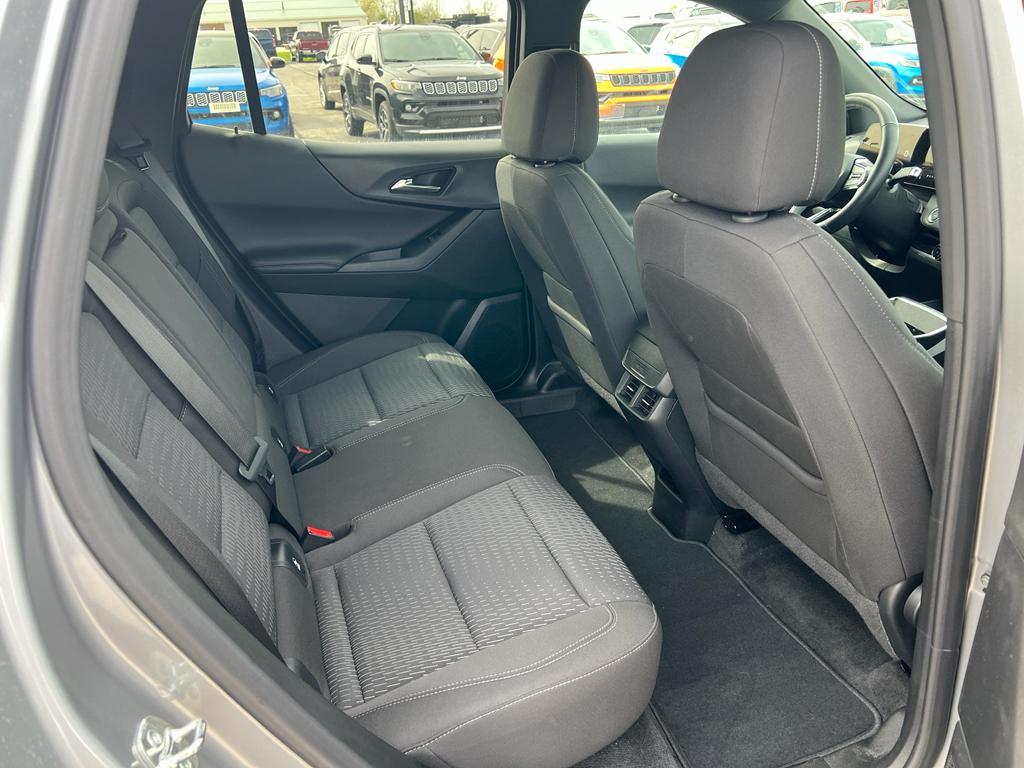 used 2025 Chevrolet Equinox car, priced at $26,288