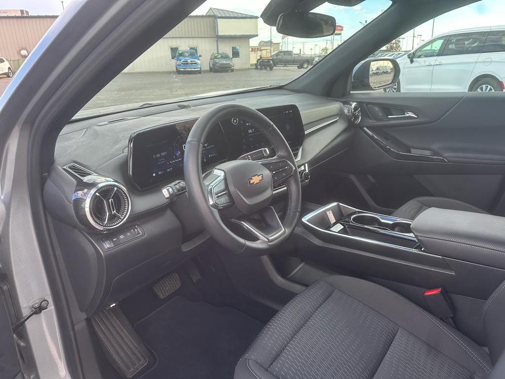 used 2025 Chevrolet Equinox car, priced at $28,759