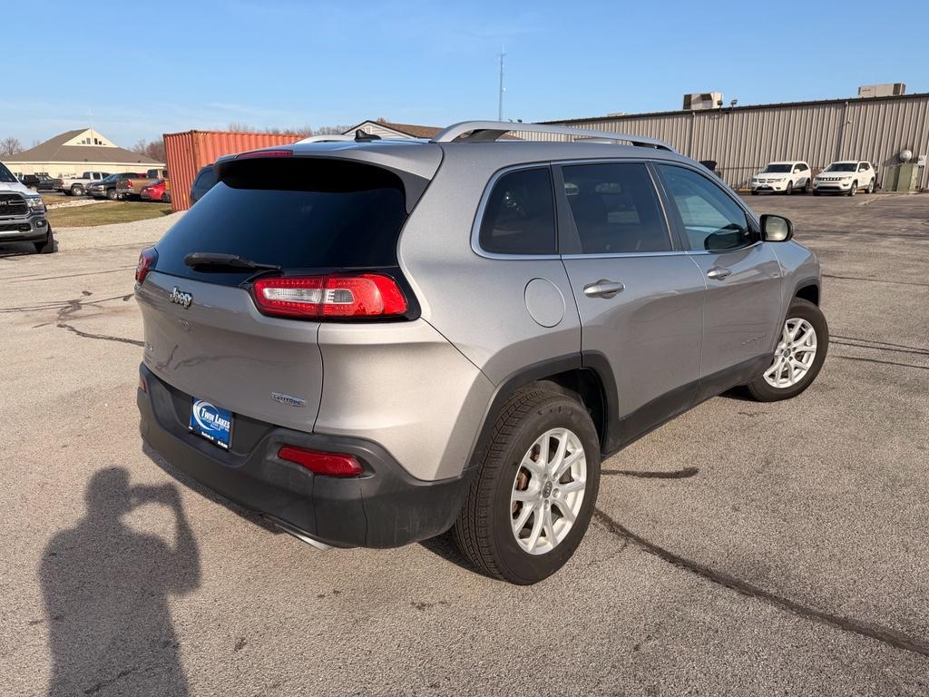 used 2015 Jeep Cherokee car, priced at $5,389