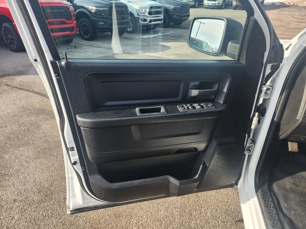 used 2022 Ram 1500 Classic car, priced at $22,731