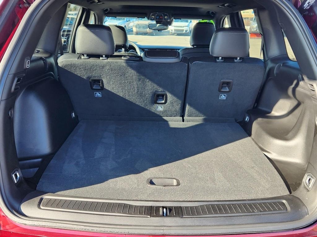 used 2024 Jeep Grand Cherokee car, priced at $36,432