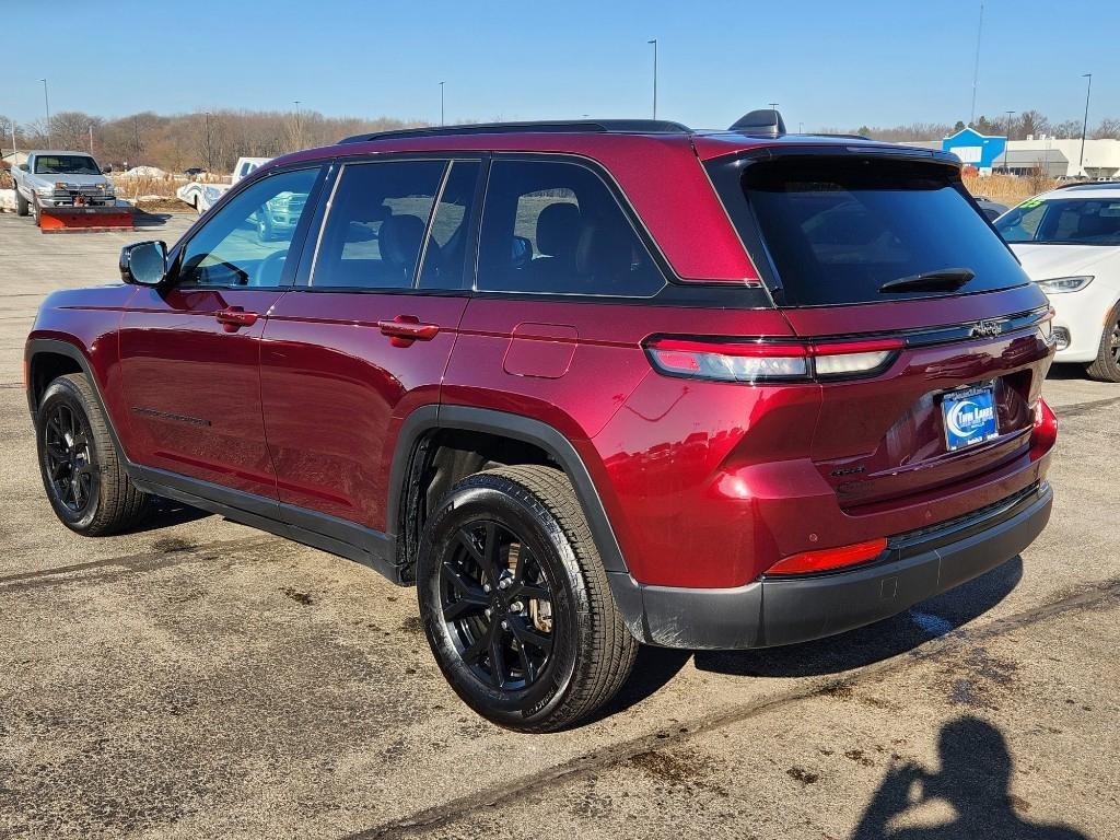 used 2024 Jeep Grand Cherokee car, priced at $36,432
