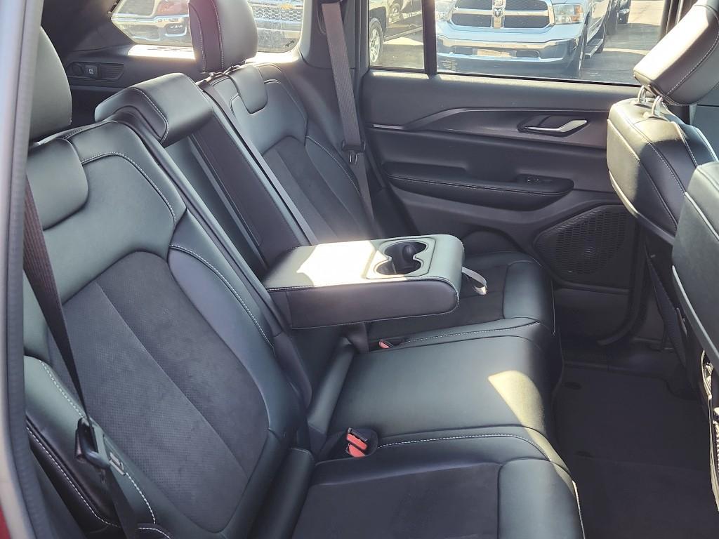 used 2024 Jeep Grand Cherokee car, priced at $36,432