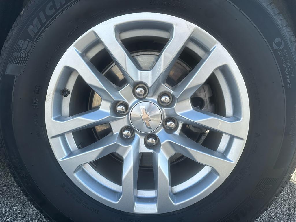 used 2024 Chevrolet Tahoe car, priced at $46,226