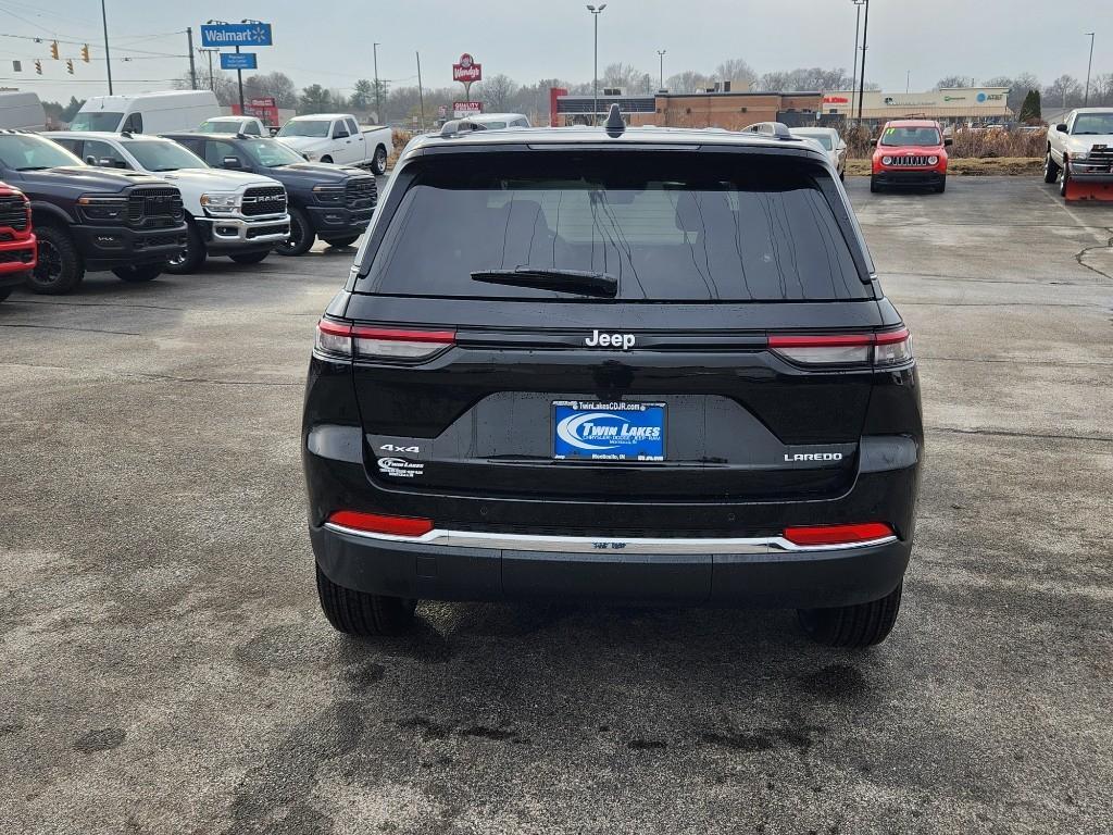 new 2026 Jeep Grand Cherokee car, priced at $45,080