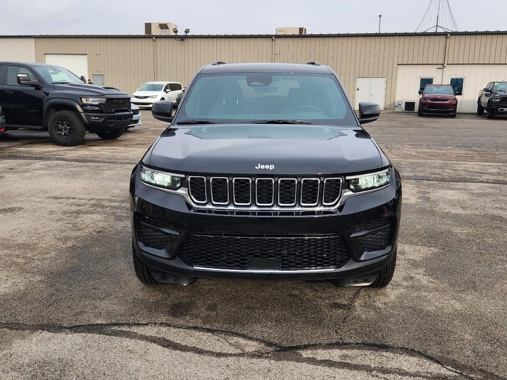 new 2026 Jeep Grand Cherokee car, priced at $45,080