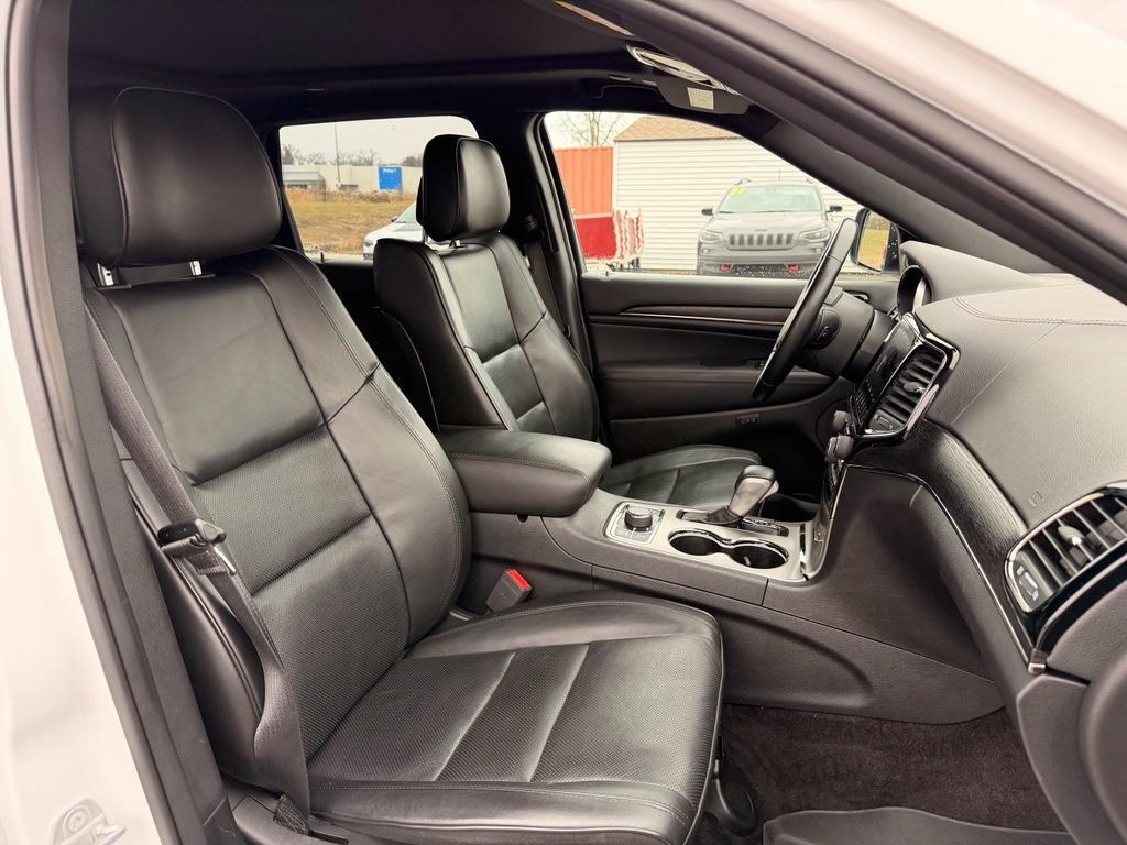 used 2019 Jeep Grand Cherokee car, priced at $23,625