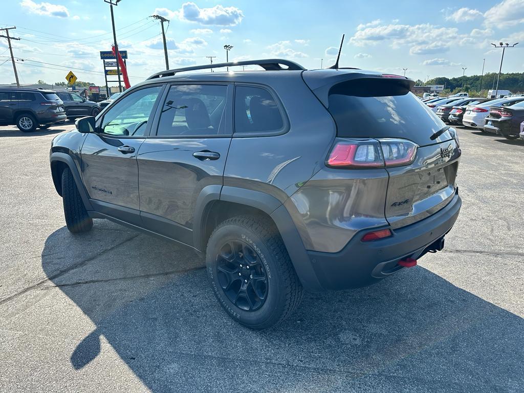 used 2023 Jeep Cherokee car, priced at $26,471