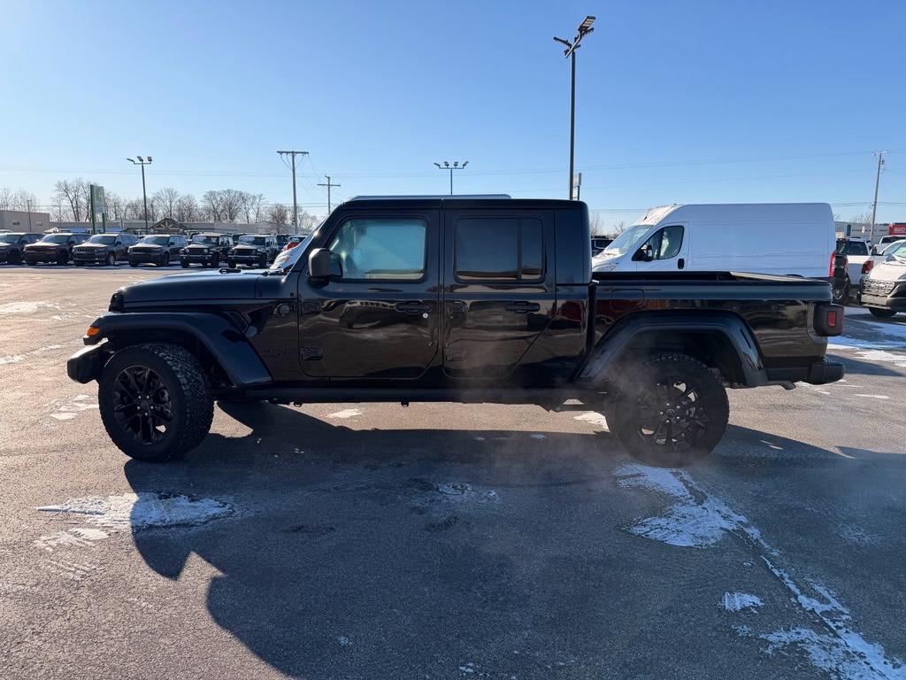 used 2025 Jeep Gladiator car, priced at $37,575