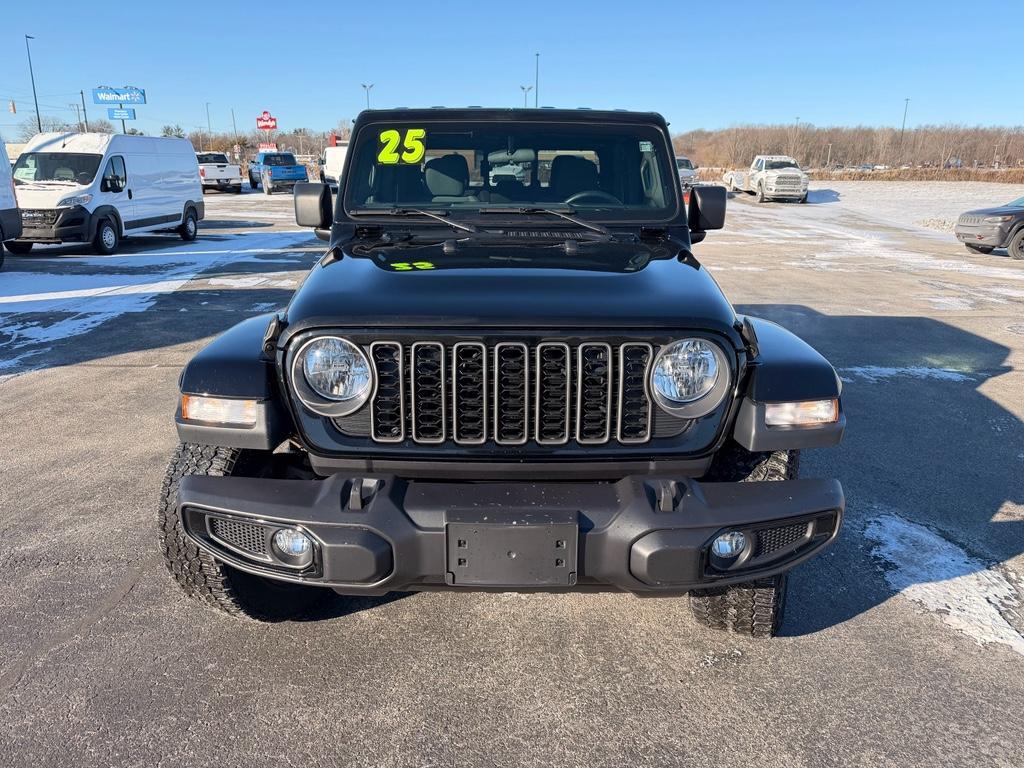 used 2025 Jeep Gladiator car, priced at $37,575