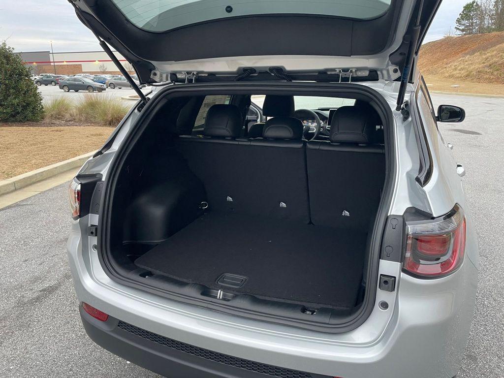 new 2026 Jeep Compass car, priced at $27,425