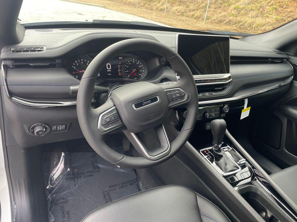 new 2026 Jeep Compass car, priced at $28,395