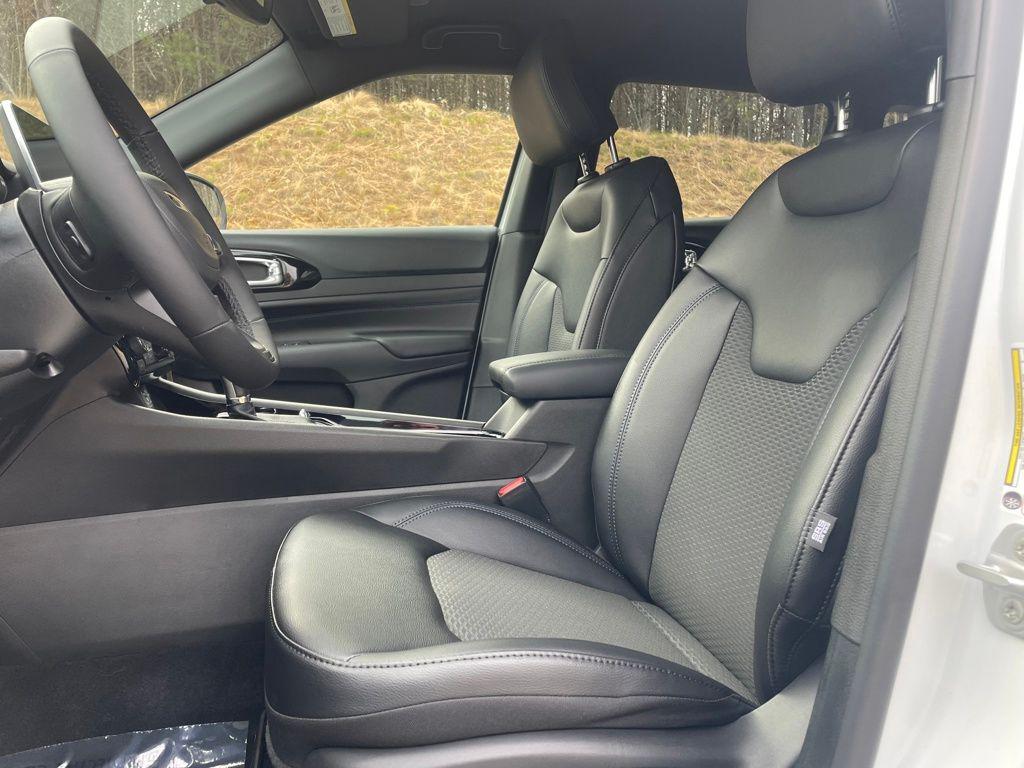 new 2026 Jeep Compass car, priced at $28,840