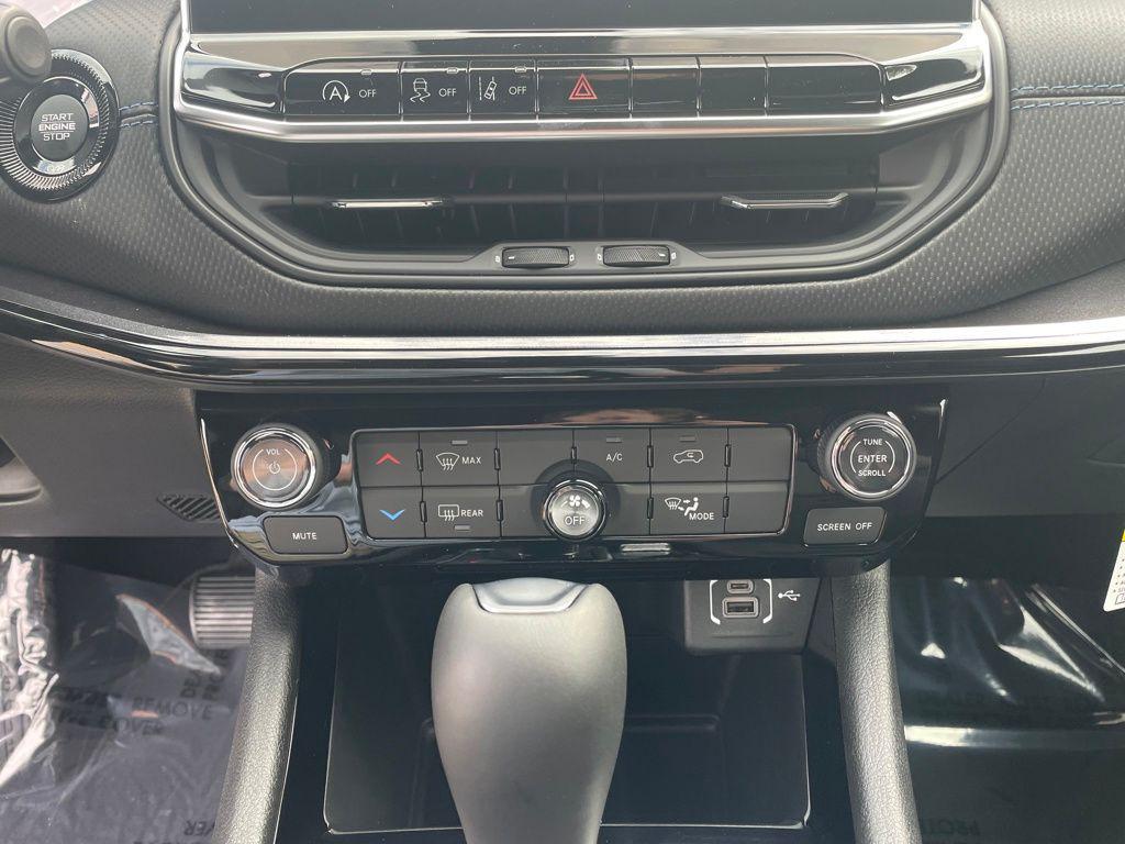 new 2026 Jeep Compass car, priced at $28,840