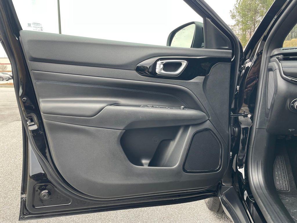 new 2026 Jeep Compass car, priced at $30,370