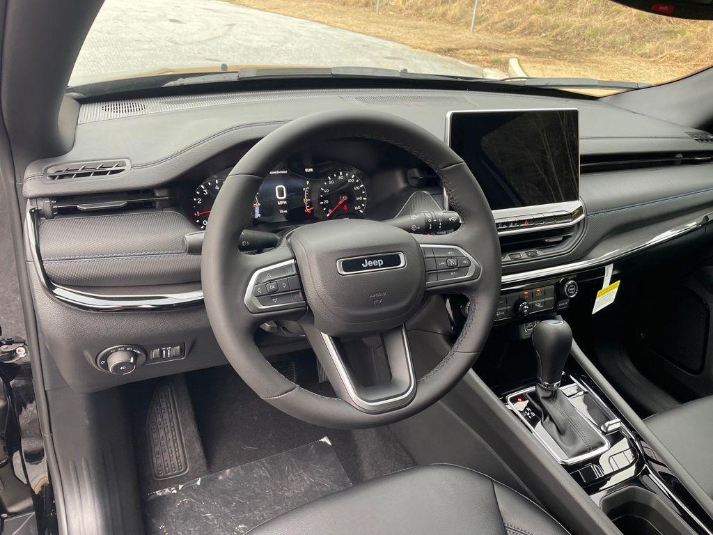 new 2026 Jeep Compass car, priced at $30,370