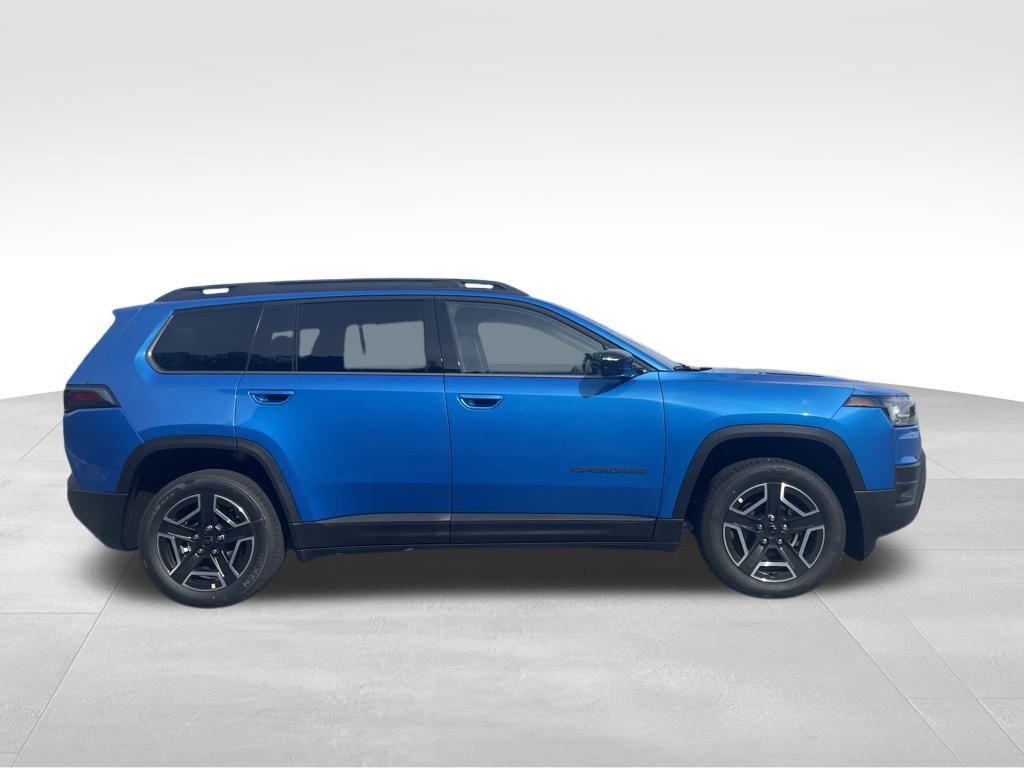 new 2026 Jeep Cherokee car, priced at $40,220