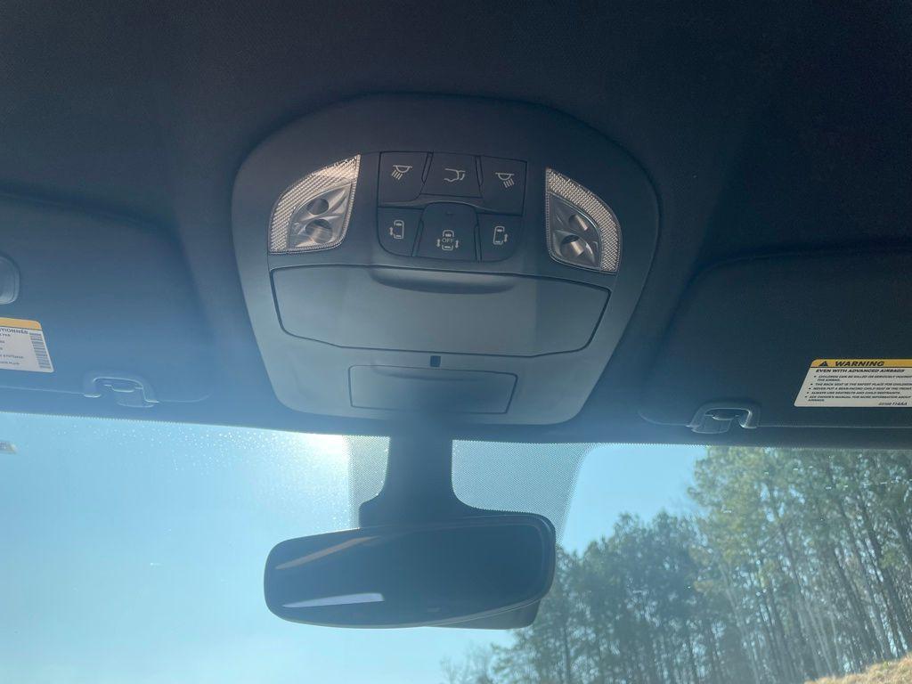 new 2026 Chrysler Pacifica car, priced at $39,643