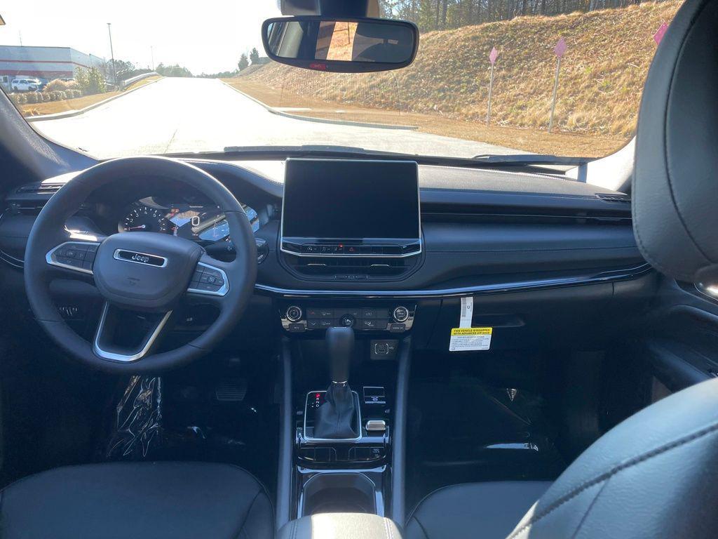 new 2026 Jeep Compass car, priced at $28,925