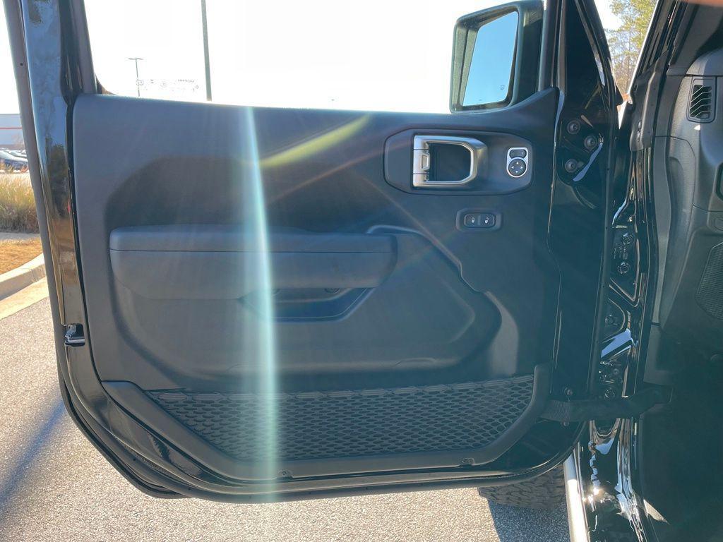 new 2026 Jeep Wrangler car, priced at $57,900