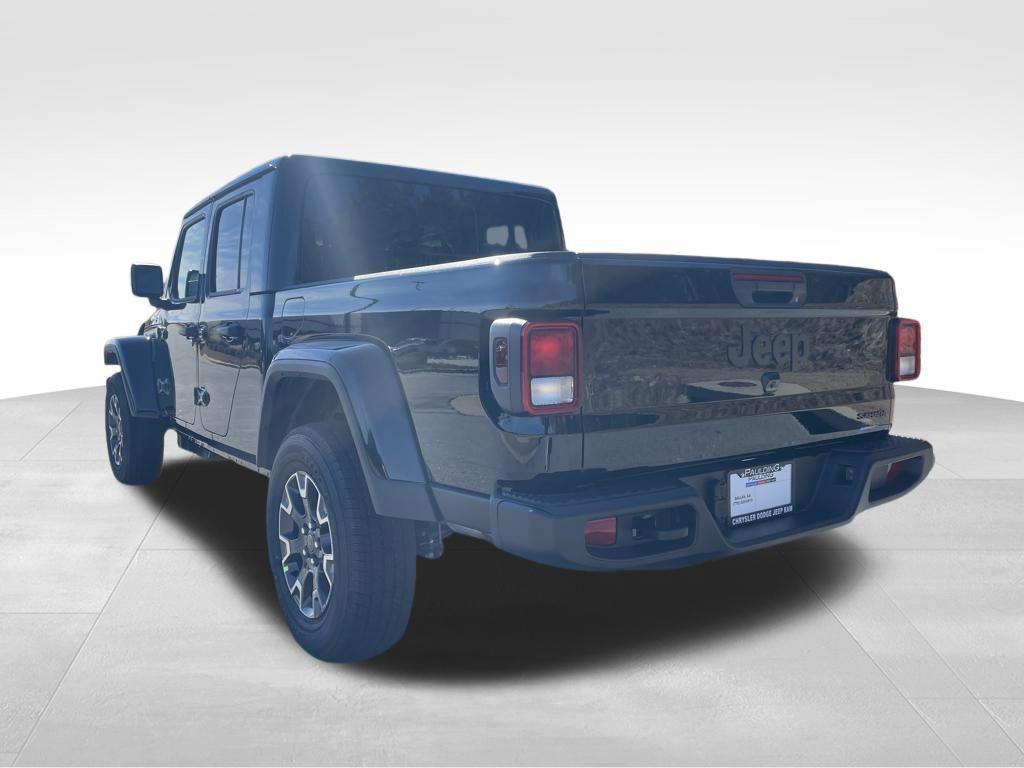 new 2026 Jeep Gladiator car, priced at $50,110
