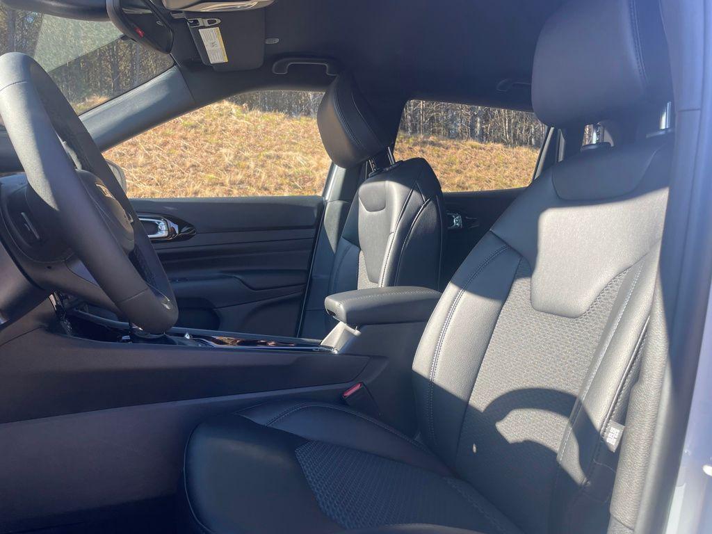 new 2026 Jeep Compass car, priced at $28,840