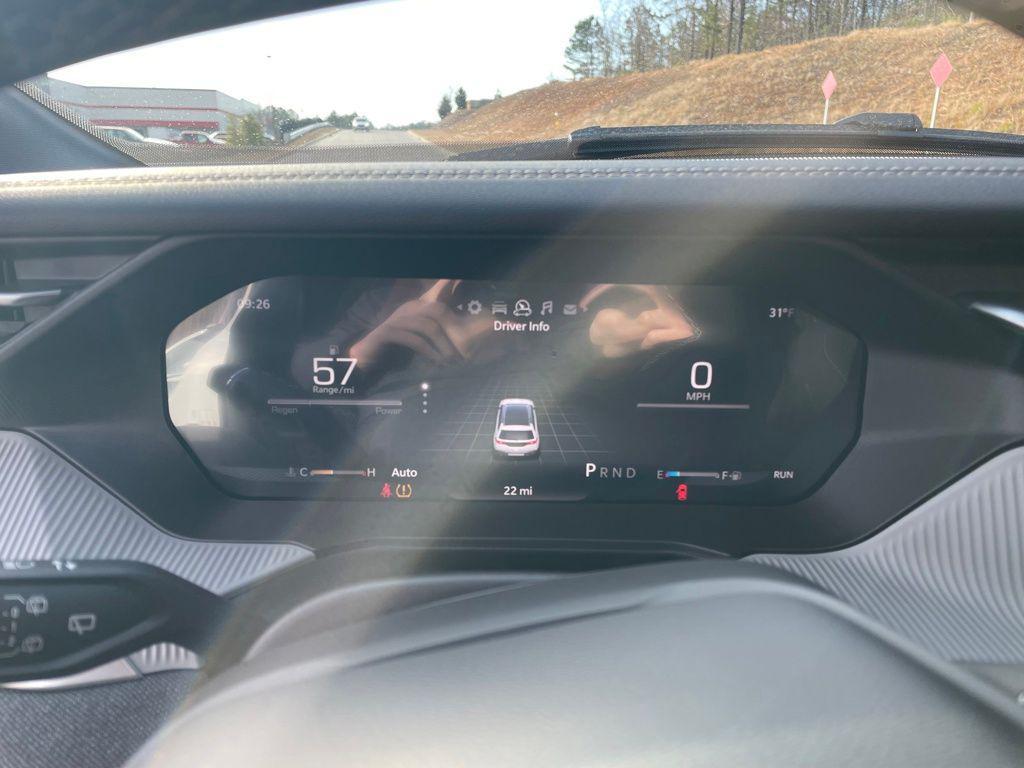 new 2026 Jeep Cherokee car, priced at $40,220