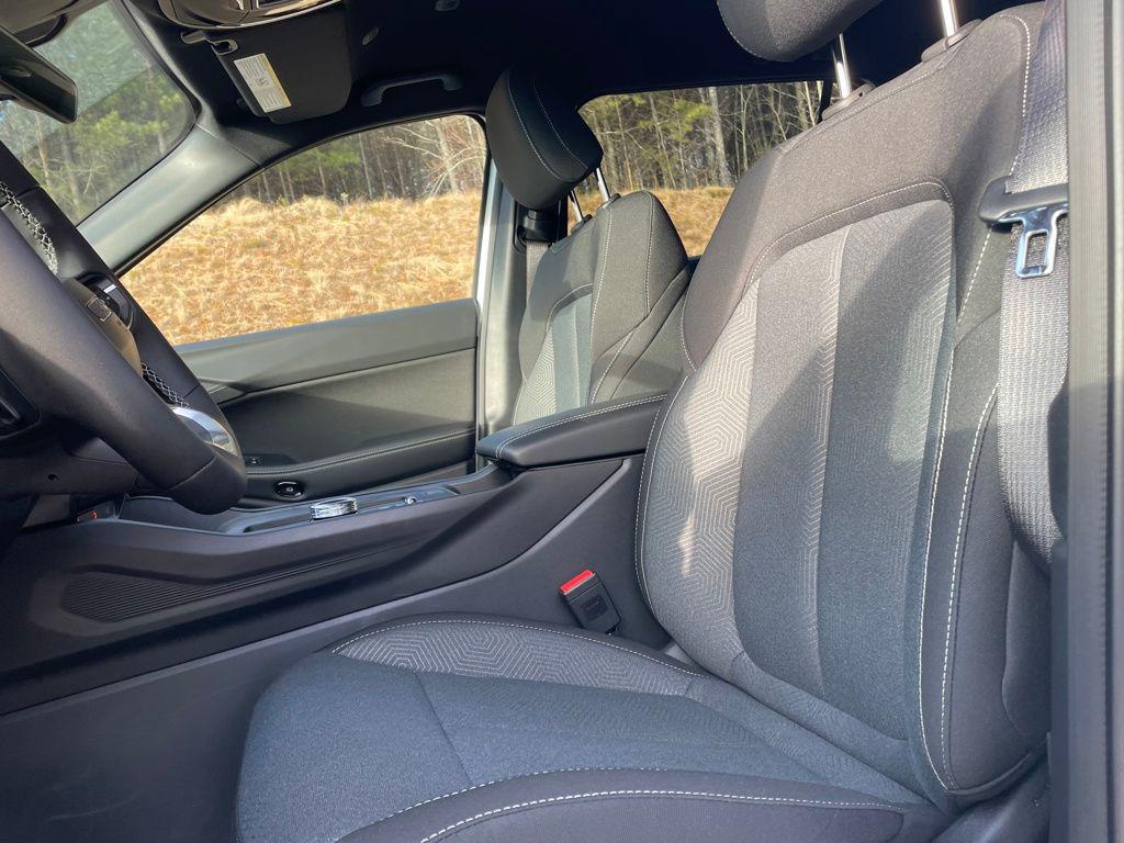 new 2026 Jeep Cherokee car, priced at $40,220