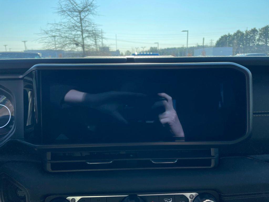 new 2026 Jeep Gladiator car, priced at $50,110