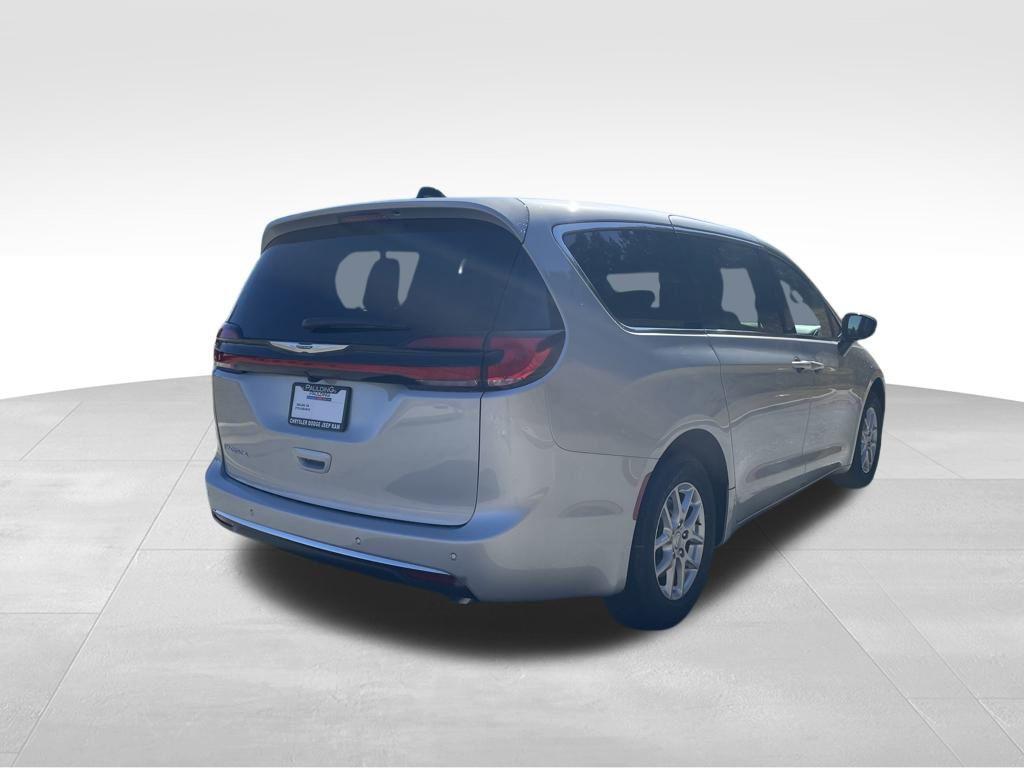 new 2026 Chrysler Pacifica car, priced at $38,529