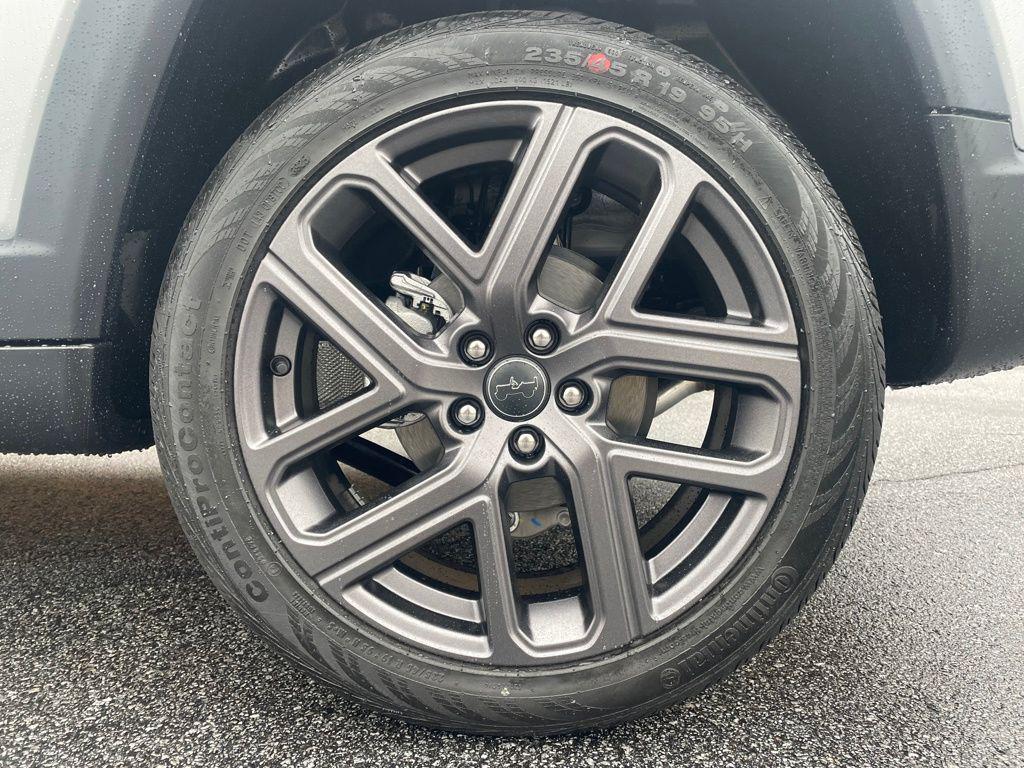 new 2026 Jeep Compass car, priced at $29,370