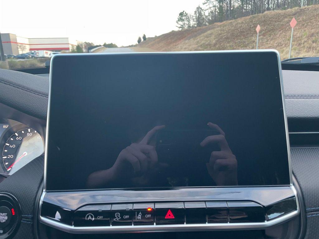 new 2026 Jeep Compass car, priced at $28,370