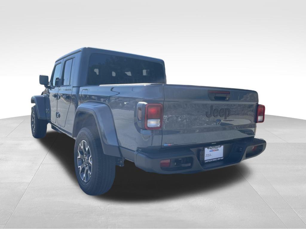new 2026 Jeep Gladiator car, priced at $50,110